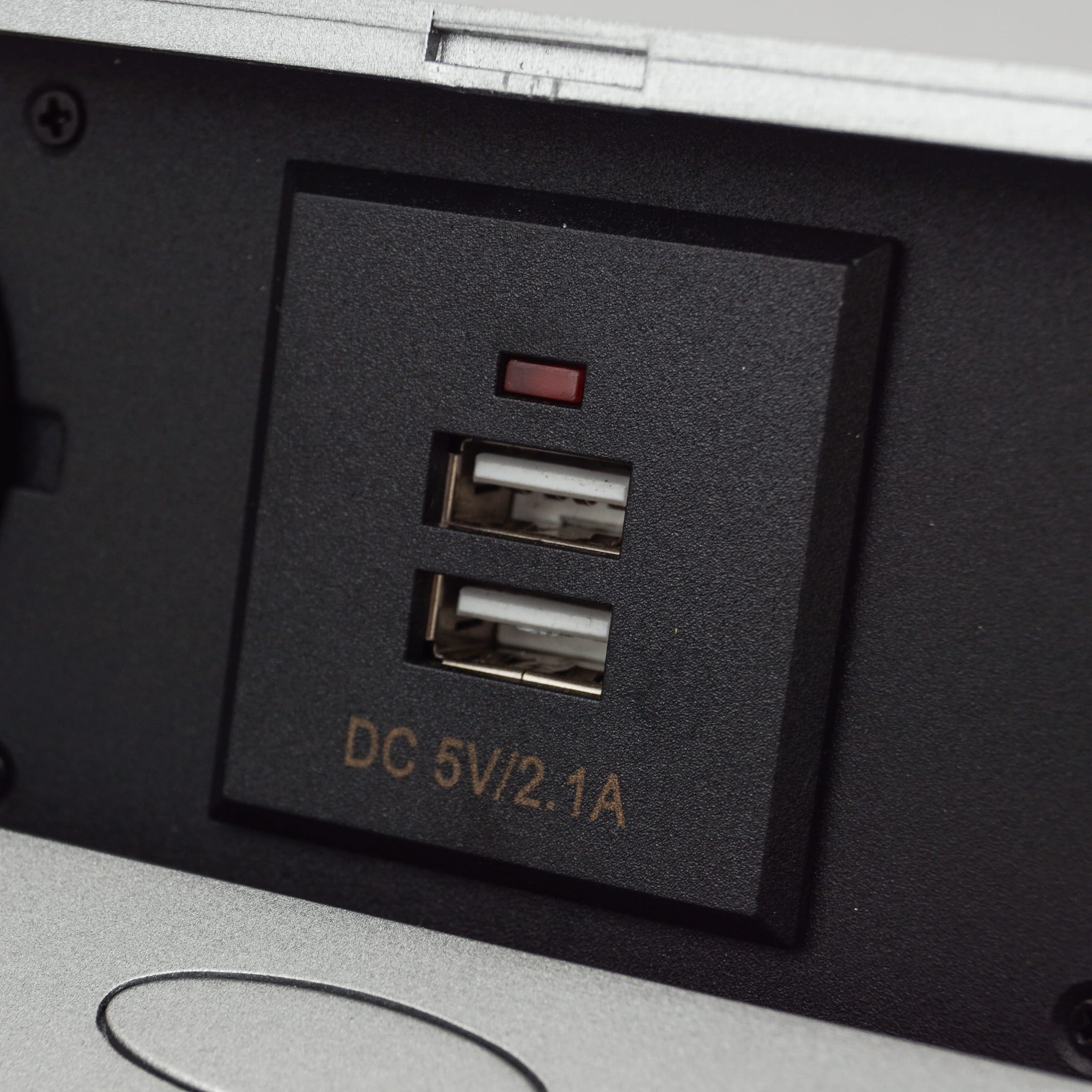 Gniazdo Wpuszczane Chowane W Blat Nablatowe 2x Usb