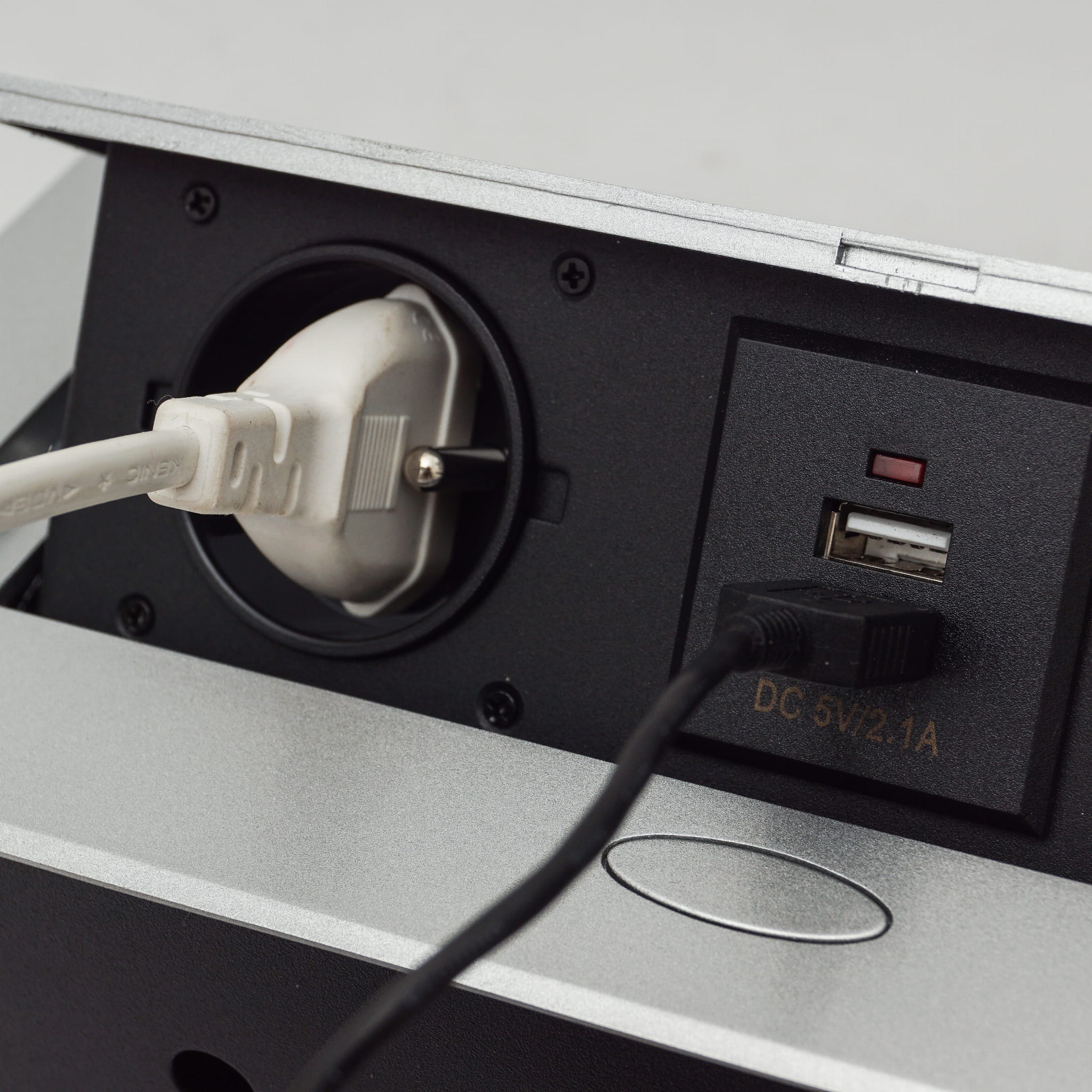 Gniazdo Wpuszczane Chowane W Blat Nablatowe 2x Usb