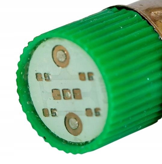 Lampka kontrolka sterownicza żarówka zielona 24V BA9s